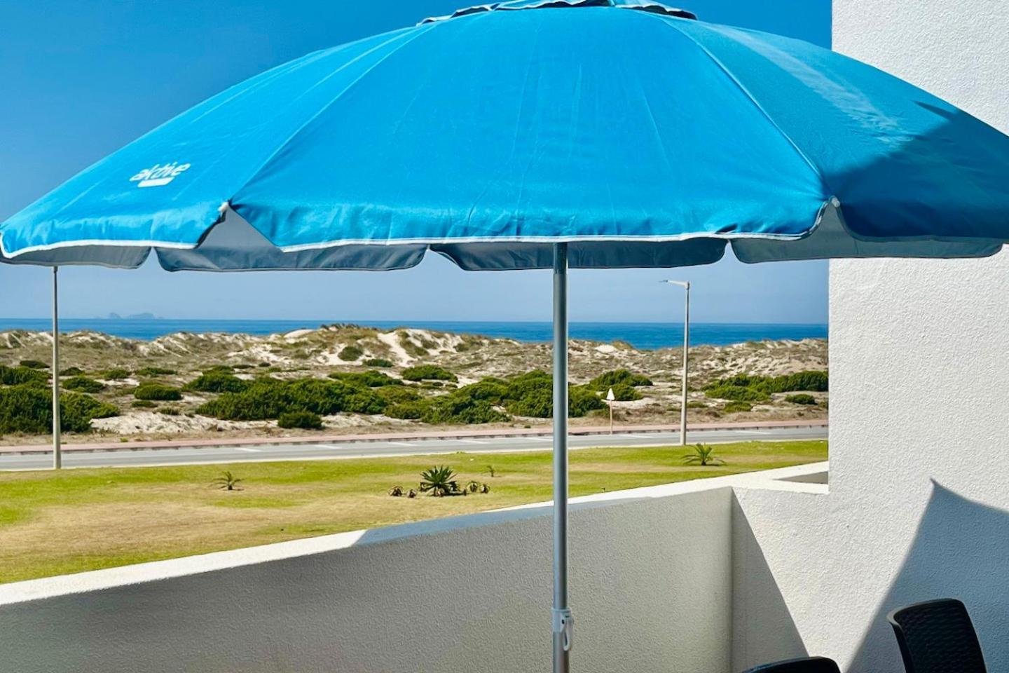 Apartamento Luciana - Beachside, Balcony, Sunset View Ferrel  Kültér fotó